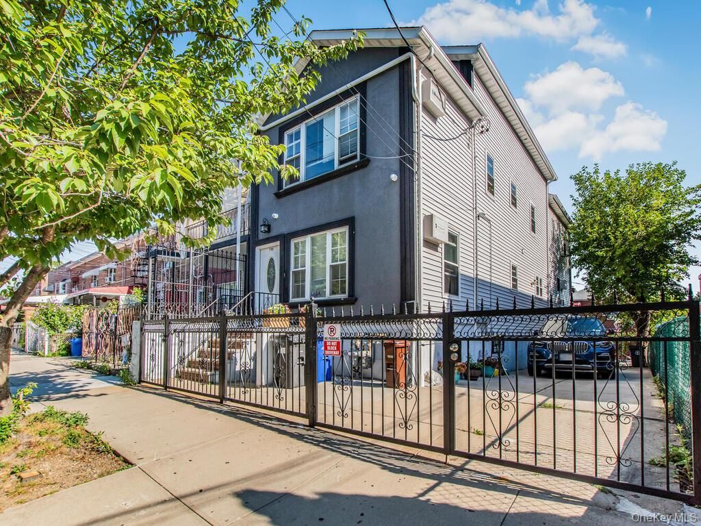 1283 E 223rd Street, Bronx, NY 10466 — exterior