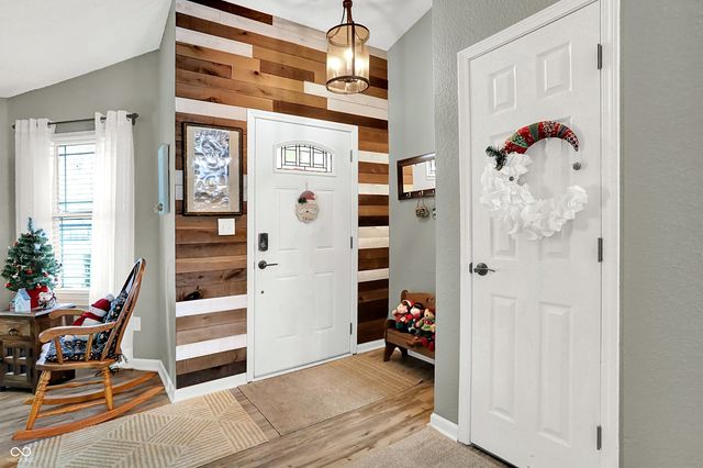 8122 Amarillo Drive, Indianapolis, IN 46237