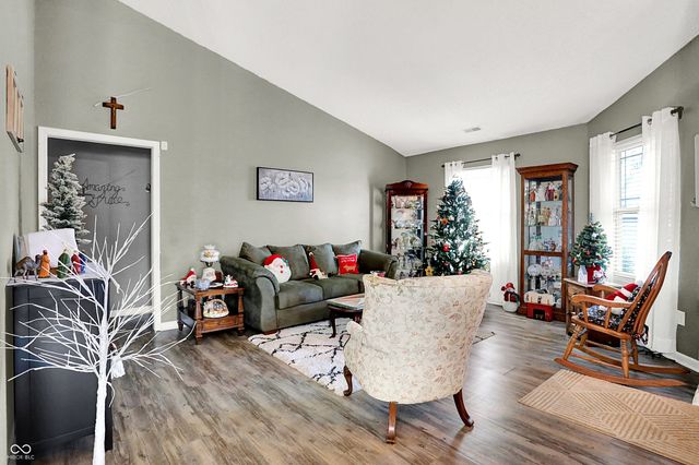 8122 Amarillo Drive, Indianapolis, IN 46237