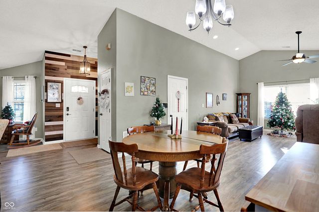 8122 Amarillo Drive, Indianapolis, IN 46237