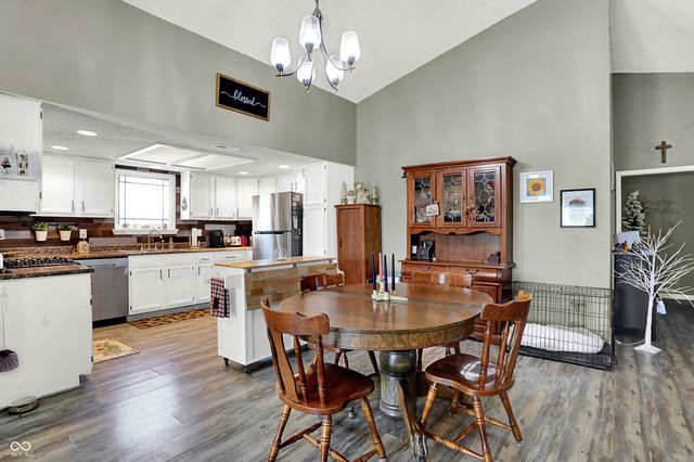 8122 Amarillo Drive, Indianapolis, IN 46237