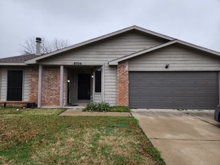 6704 Elliot Court, The Colony, TX 75056
