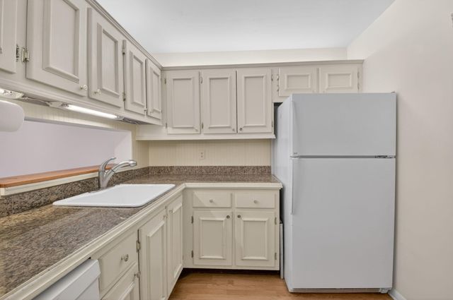 5190 Las Verdes Circle 120, Delray Beach, FL 33484