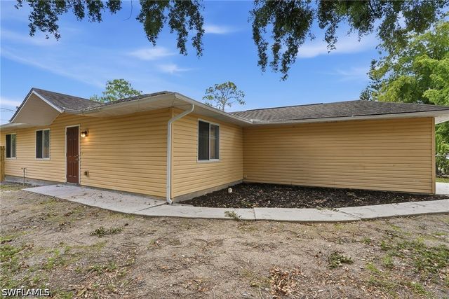 26311 Coventry LN 313, Bonita Springs, FL 34135