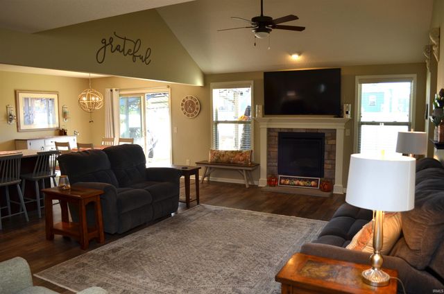548 Caracol Court, Fort Wayne, IN 46845
