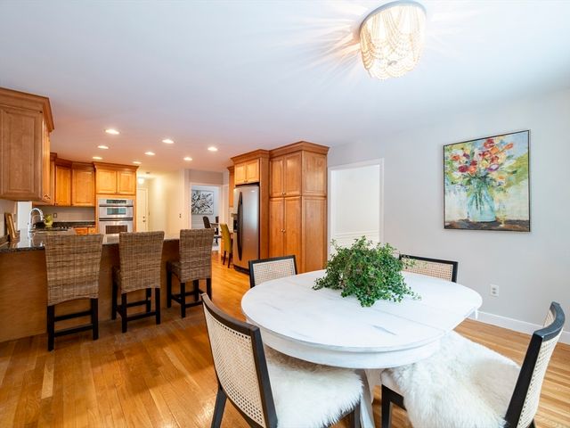 25 Gardner Rd, Duxbury, MA 02332