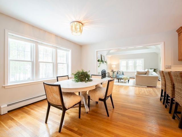 25 Gardner Rd, Duxbury, MA 02332