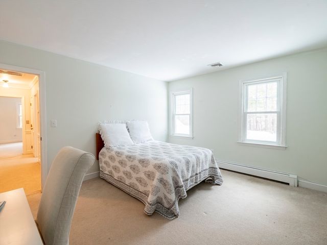 25 Gardner Rd, Duxbury, MA 02332