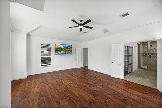 1305 Buttonwood Drive, Friendswood, TX 77546