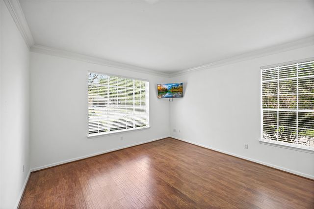 1305 Buttonwood Drive, Friendswood, TX 77546