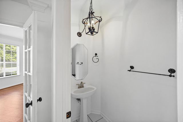 1305 Buttonwood Drive, Friendswood, TX 77546