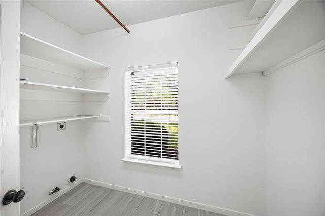 1305 Buttonwood Drive, Friendswood, TX 77546