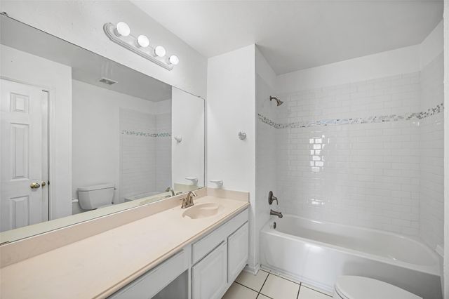 1305 Buttonwood Drive, Friendswood, TX 77546