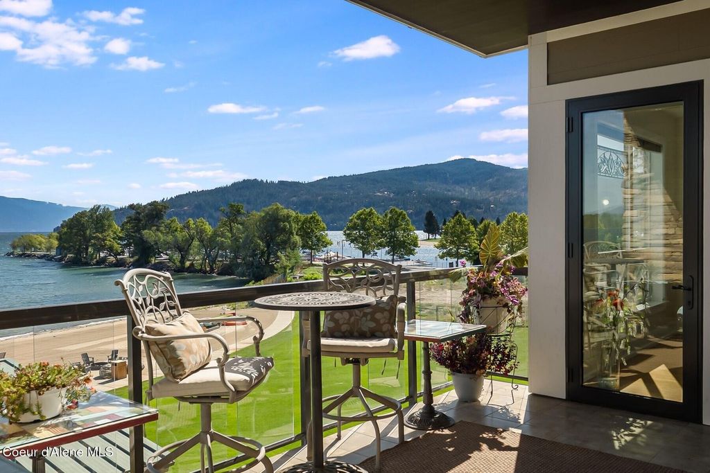 402 Sandpoint Ave, 225, Sandpoint, ID 83864 photo 2