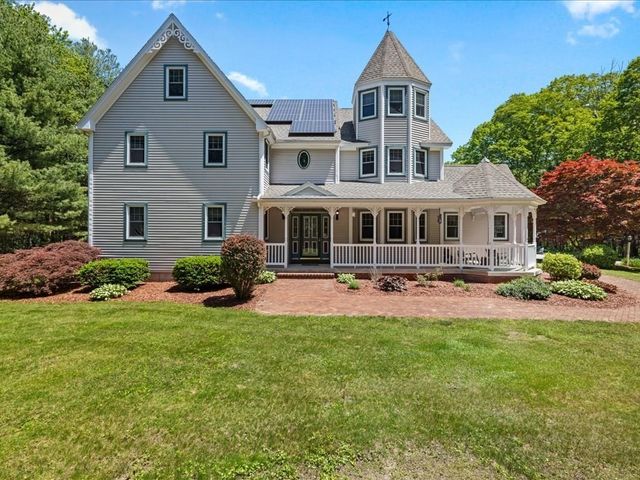 4 Whitetail Run, Auburn, MA 01501