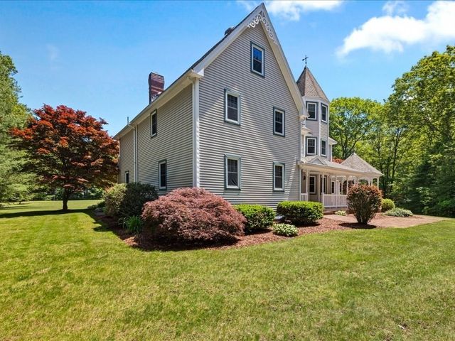 4 Whitetail Run, Auburn, MA 01501