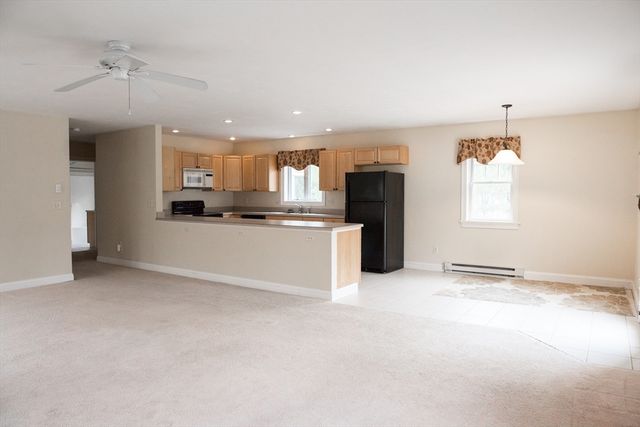 4 Whitetail Run, Auburn, MA 01501