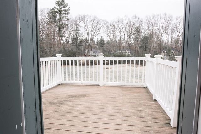 4 Whitetail Run, Auburn, MA 01501