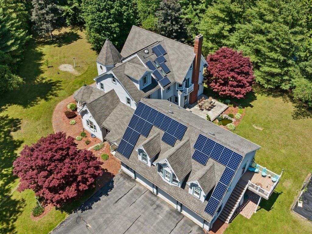 4 Whitetail Run, Auburn, MA 01501
