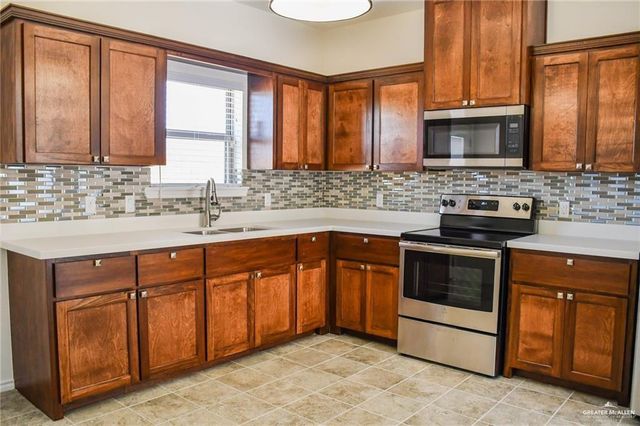 2606 Eisenhower Street, Alton, TX 78573