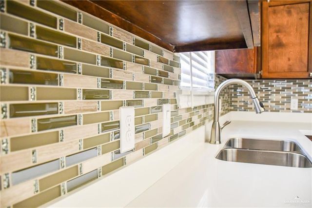 2606 Eisenhower Street, Alton, TX 78573