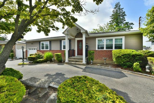 156 Jerusalem Avenue, Massapequa, NY 11758