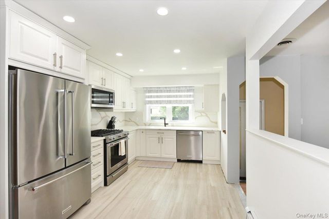 156 Jerusalem Avenue, Massapequa, NY 11758