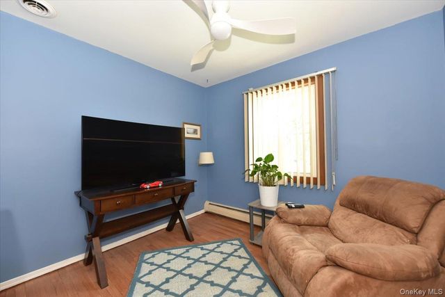 156 Jerusalem Avenue, Massapequa, NY 11758