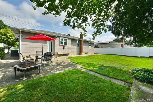 156 Jerusalem Avenue, Massapequa, NY 11758