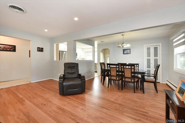 156 Jerusalem Avenue, Massapequa, NY 11758