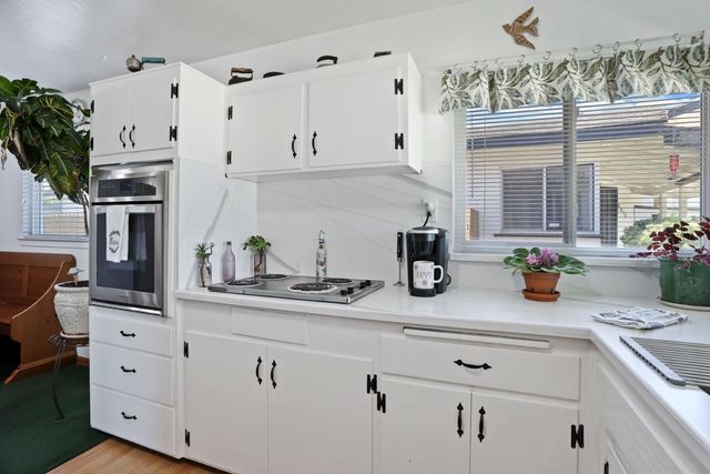 8855 Kelsey Dr, Elk Grove, CA 95624
