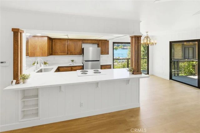 184 State Hwy 173 22, Lake Arrowhead, CA 92352