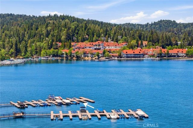 184 State Hwy 173 22, Lake Arrowhead, CA 92352