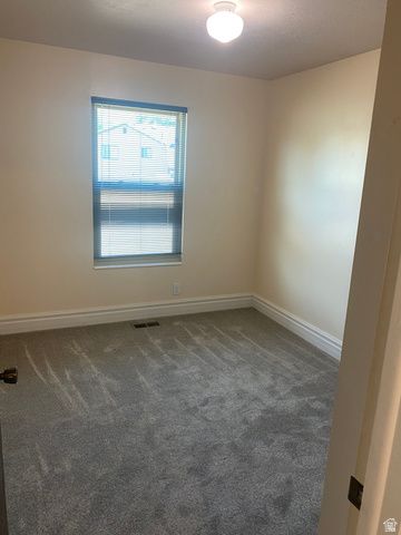 685 W 4050 S, Riverdale, UT 84405