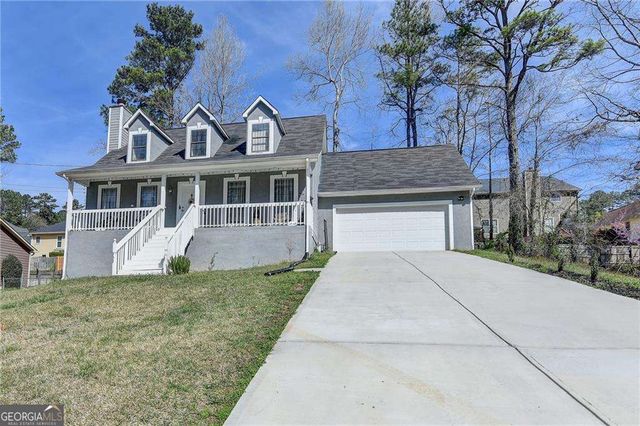 1001 Pine Ridge Drive, Stone Mountain, GA 30087