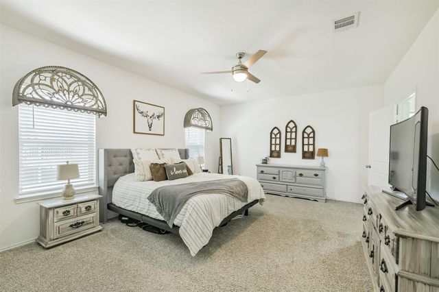 2819 N Colosseum Court, New Caney, TX 77357