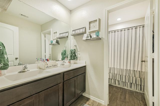 2819 N Colosseum Court, New Caney, TX 77357