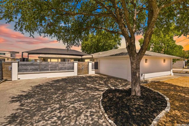 2988 COLLEEN DR, Canyon Lake, TX 78133