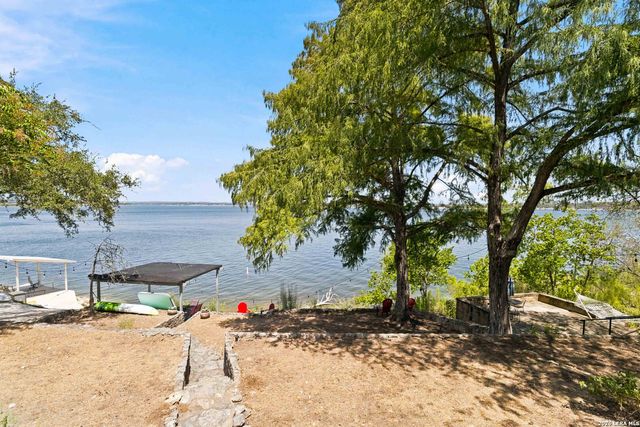 2988 COLLEEN DR, Canyon Lake, TX 78133