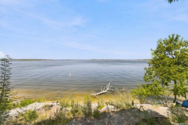 2988 COLLEEN DR, Canyon Lake, TX 78133