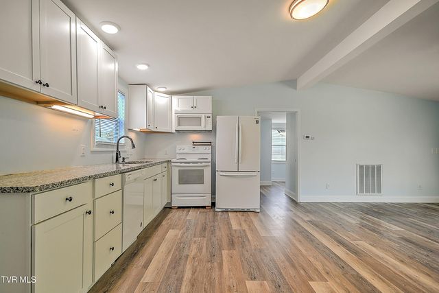 4462 Bluff City Highway, Bluff City, TN 37618