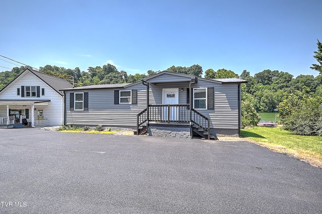 4462 Bluff City Highway, Bluff City, TN 37618