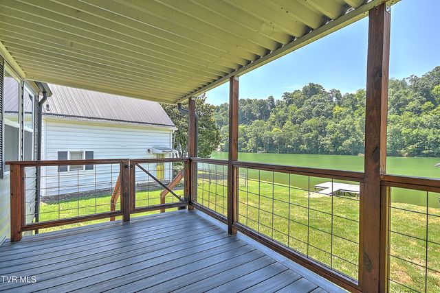4462 Bluff City Highway, Bluff City, TN 37618