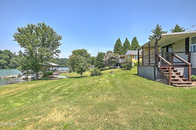 4462 Bluff City Highway, Bluff City, TN 37618