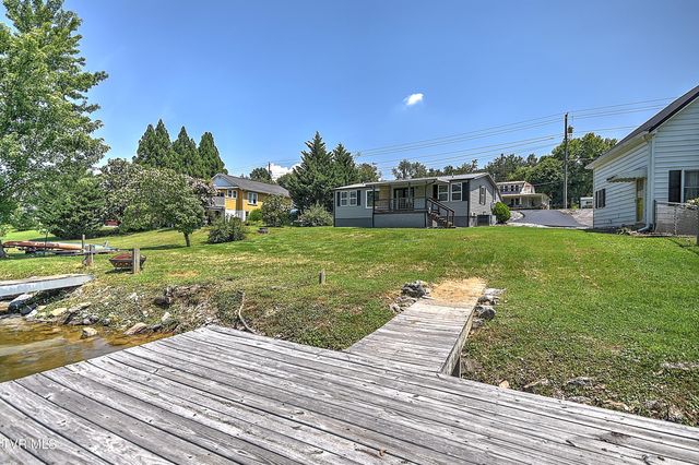4462 Bluff City Highway, Bluff City, TN 37618