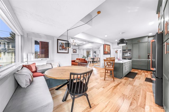 2101 Young Street, Bellingham, WA 98225