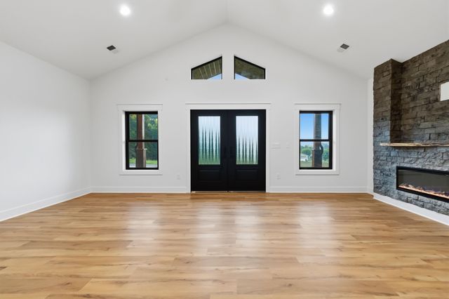73 Waymans Way, Somerset, KY 42503
