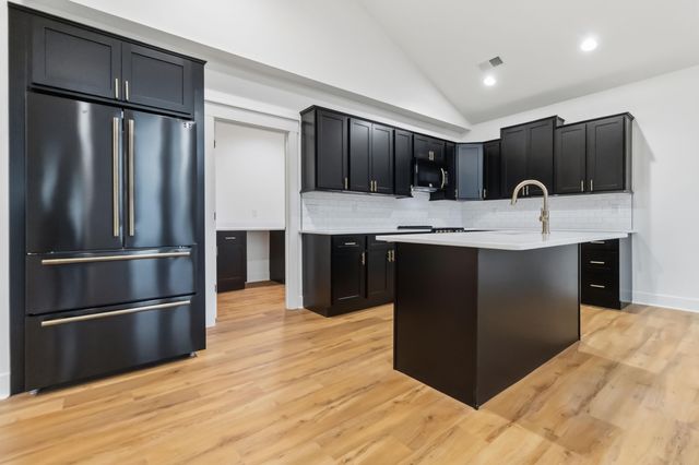 73 Waymans Way, Somerset, KY 42503