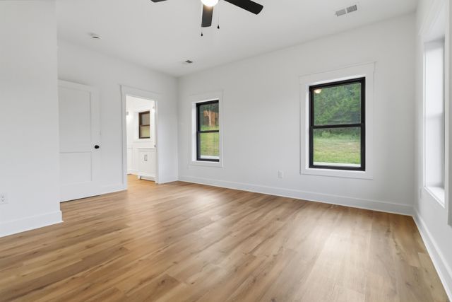 73 Waymans Way, Somerset, KY 42503