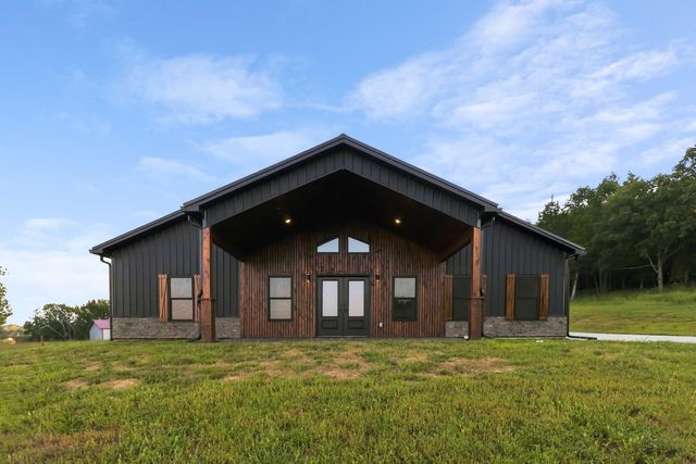 73 Waymans Way, Somerset, KY 42503
